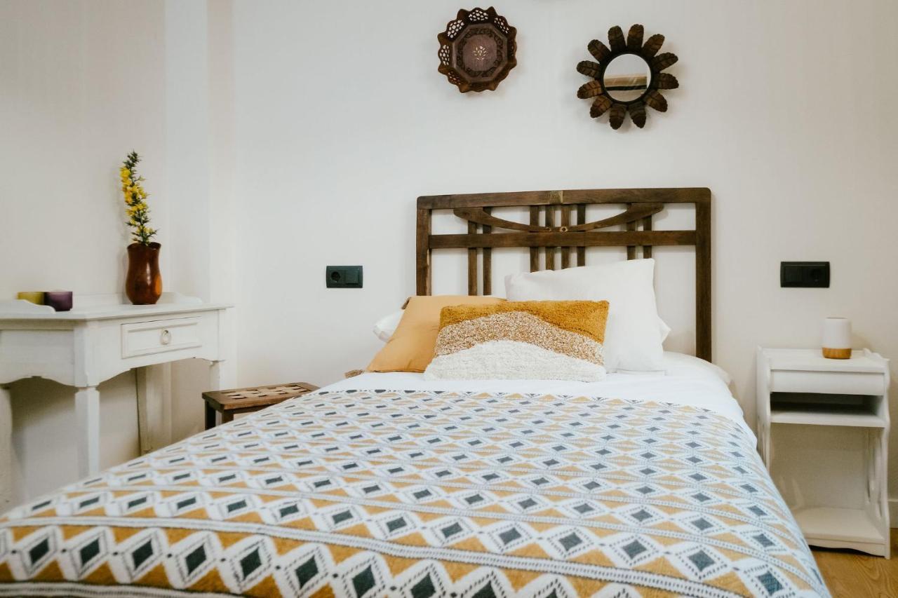 Islow Coliving Bed & Breakfast Laxe Dış mekan fotoğraf